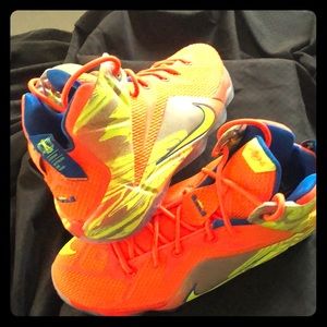 Lebron 12
